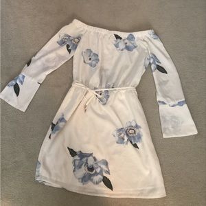 DEX Off the shoulder floral dress